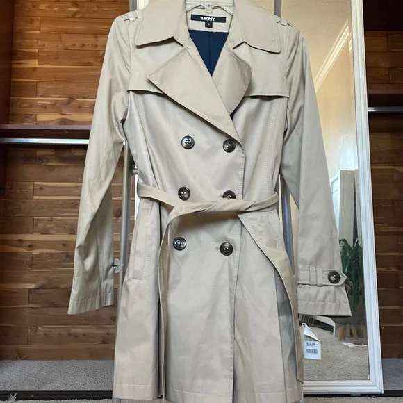 DKNY Small Women’s trench coat